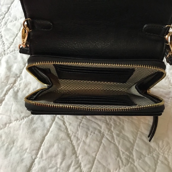 Black crossbody clutch - Picture 6 of 7